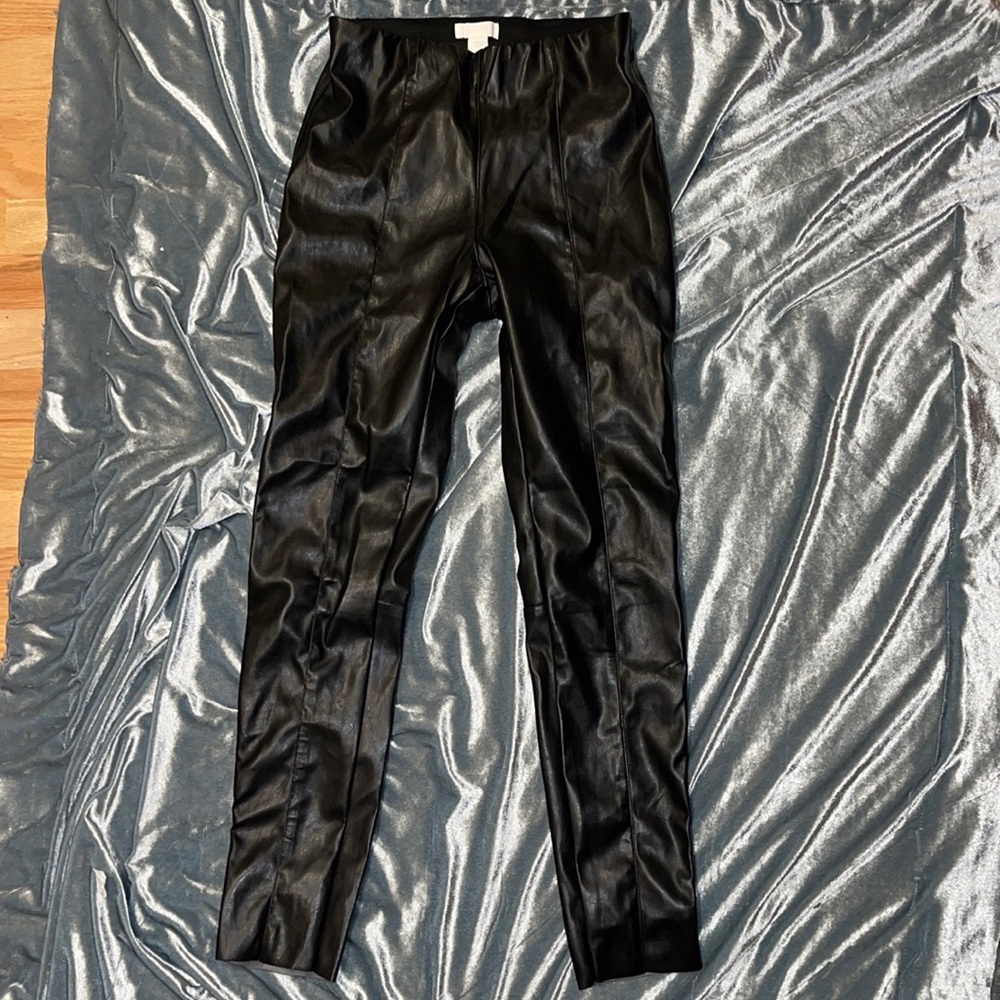 Leather leggings